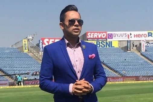 2. આકાશ ચોપરા