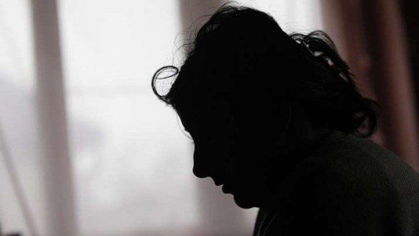 Depression Symptoms : જાણી લો ડિપ્રેશનના લક્ષણો, આ રીતે કરો ઉપચાર
