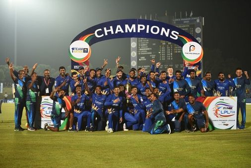 બેટ્સમેને ફટકાર્યા 27 બોલમાં 132 રન, બોલર્સને રહેશે હંમેશા યાદ