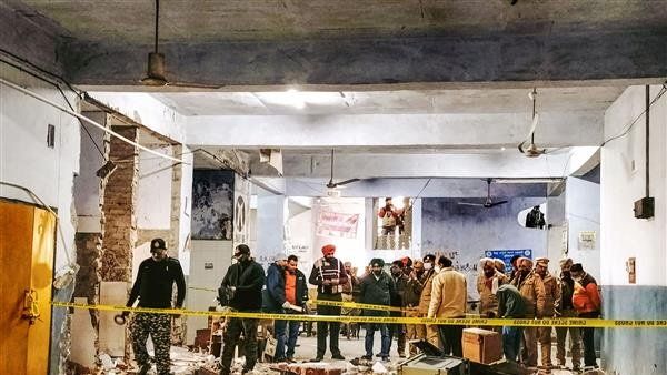 પંજાબ: લુધીયાણા કોર્ટ બ્લાસ્ટ કેસમાં ગૃહ મંત્રાલયે માંગ્યો રિપોર્ટ, રાજ્યમાં હાઇ એલર્ટ