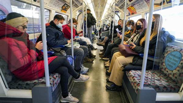 ઓમિક્રોનને લઇ ઇઝરાયલી ડોક્ટરના ખુલાસાએ ચોકાવ્યા, મળ્યા ખતરનાક સંકેત