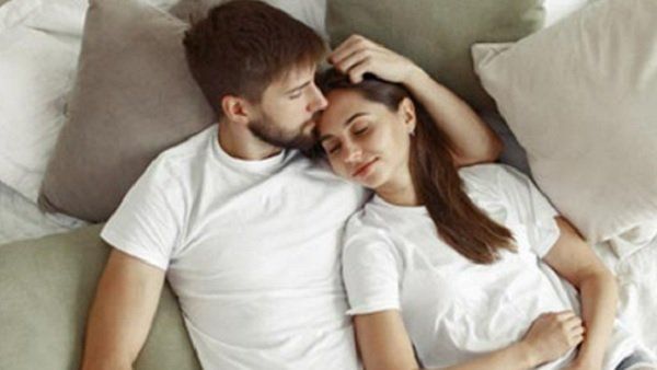 કોવિડ સેક્સ્યુઅલી ટ્રાન્સમિટ થતો નથી