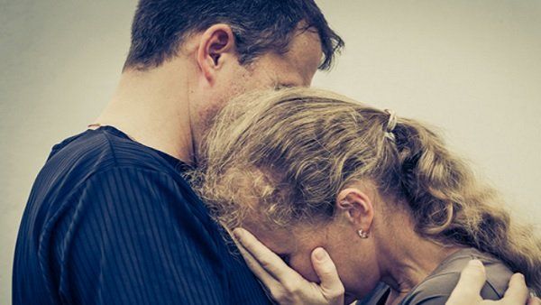 કોરોના વાયરસ સેક્સ લાઈફને અસર કરે છે