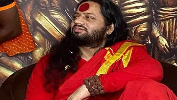 મહાત્મા ગાંધી પર વિવાદાસ્પદ ટિપ્પણી કરનાર કાલીચરણની ધરપકડ, છત્તીસગઢ સરકારે દેશદ્રોહનો કેસ નોંધ્યો!