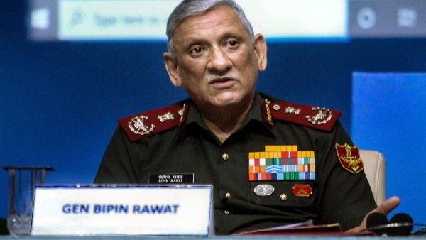 બિપિન રાવત 18 સેના મેડલથી સન્માનિત બિપિન રાવત 18 સેના મેડલથી સન્માનિત