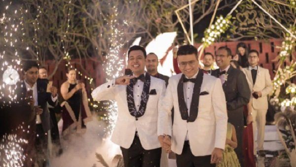 પંજાબી અને બંગાળી રિવાજથી થયા લગ્ન