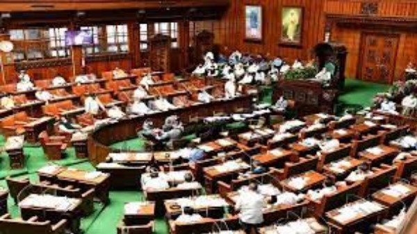 કર્ણાટક વિધાનસભામાં વિવાદાસ્પદ ધર્માંતરણ વિરોધી બિલ પસાર!