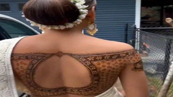 Heena blouse What's next? Heena blouse What's next?