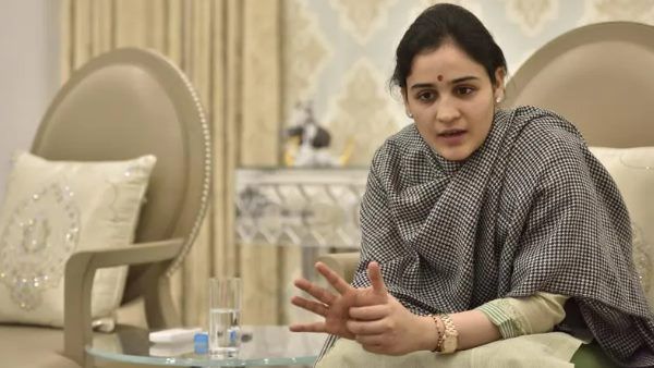 શું અપર્ણા યાદવ લોકસભા ચૂંટણીની તૈયારી કરી રહી છે?