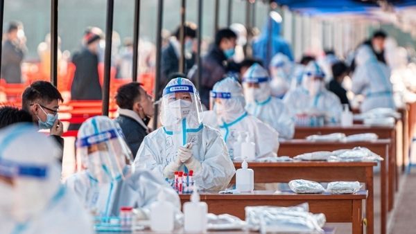 ઘરની બહાર નીકળતા સમયે માસ્ક પહેરો