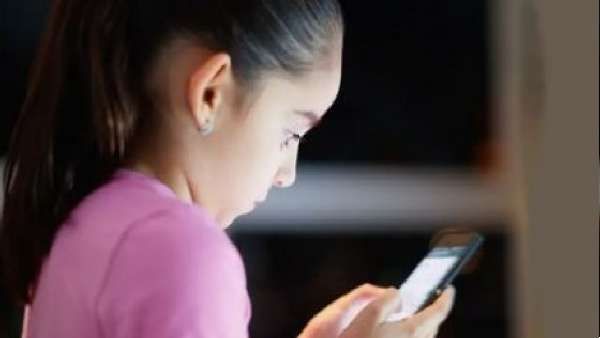 અમદાવાદના બજેટમાં 5000 ગરીબ બાળકોને સ્માર્ટફોનની જાહેરાત