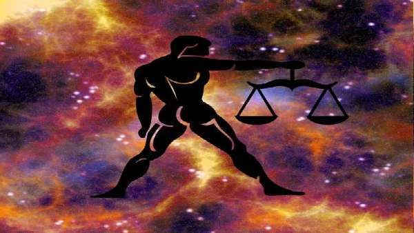 Libra Horoscope 2022: પડકારો છતાં તુલા રાશિવાળાને મળશે સારી સફળતા