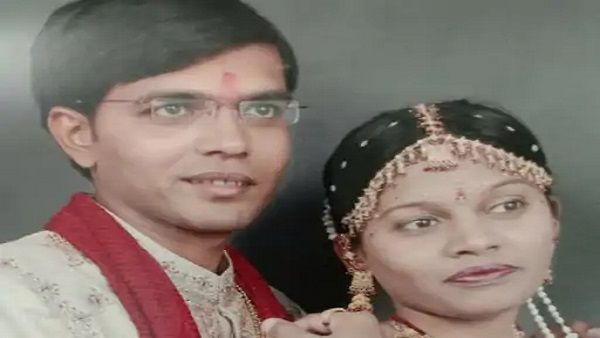 વિદેશ મંત્રીએ ખેદ વ્યક્ત કર્યો વિદેશ મંત્રીએ ખેદ વ્યક્ત કર્યો