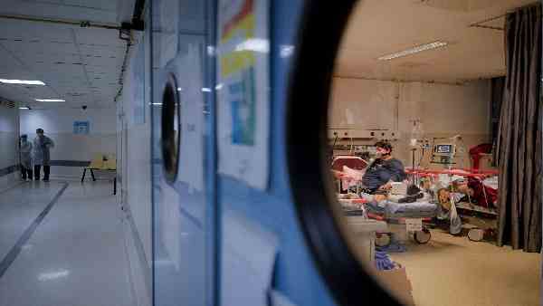 Omicron વેરિઅન્ટ હાલ મચાવી રહ્યો છે હાહાકાર