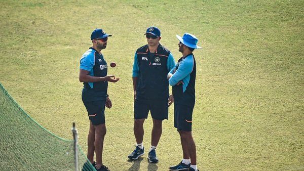 દ્રવિડ આજે તેની કોચિંગ કારકિર્દીની ટોચ પર છે-