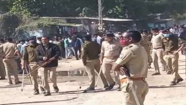 હુમલામાં જાનૈયાઓ ઘાયલ હુમલામાં જાનૈયાઓ ઘાયલ