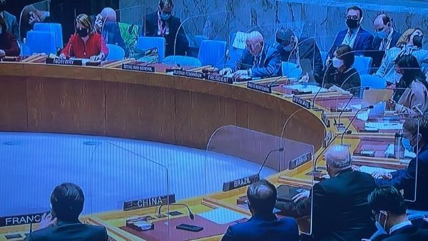 યુરોપિયન યુનિયન રશિયા પર પ્રતિબંધો લાદશે