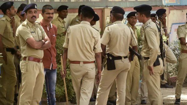 14 મહિલાઓ સાથે લગ્ન કર્યા 14 મહિલાઓ સાથે લગ્ન કર્યા