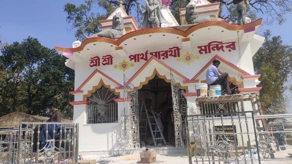 40 લાખના ખર્ચે મંદિર બંધાવ્યુ