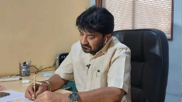 જયરાજ સિંહ વિધિવત રીતે ભાજપમાં જોડાયા, પાટીલે ખેસ પહેરાવ્યો