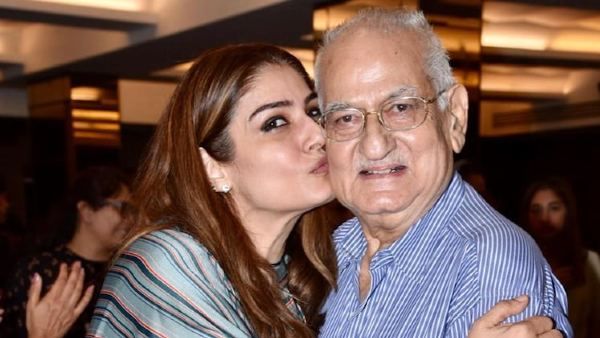 બોલિવૂડ એક્ટ્રેસ રવીના ટંડન પર દુખોનો પહાડ તુટ્યો, પિતાનું થયુ નિધન