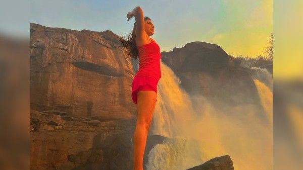 સામંથા આ દિવસોમાં સતત પ્રવાસ કરી રહી છે