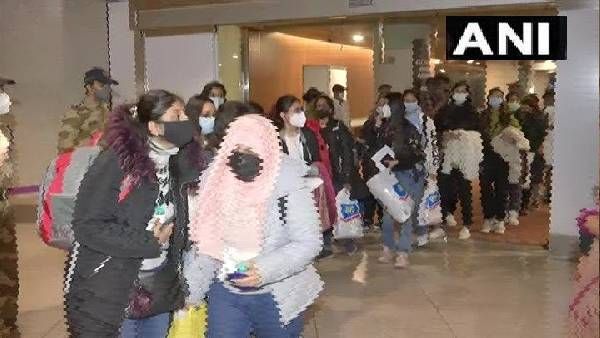 વિદ્યાર્થીઓ માટે તમામ સેવાઓ મફત રહેશે