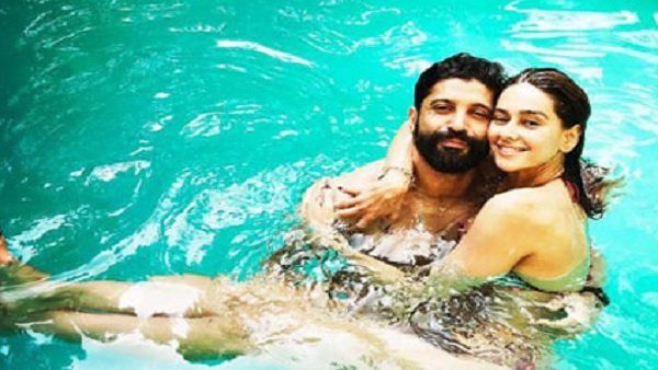 ફરહાને અધુના સાથે લગ્ન કર્યા હતા