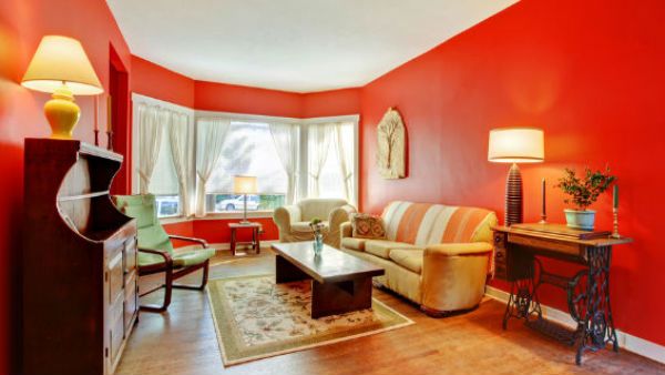 Vastu Tips: ઘરમાં ભૂલથી પણ ન લગાવો પત્થર, આવે છે આ મુસીબતો