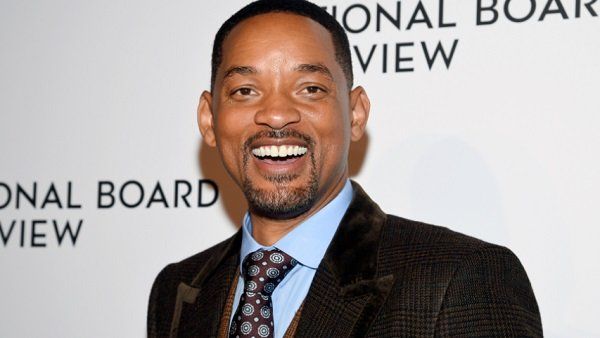 જાતે જ કરાવ્યુ છે માથાને શેવ