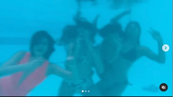 પાણીની અંદર મસ્તી