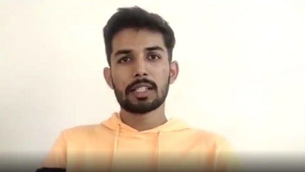 મહેસાણાના ડાભલા ગામનો વિદ્યાર્થી યુક્રેનથી પરત ફર્યો, દુખ સાથે અનુભવો વર્ણવ્યા!