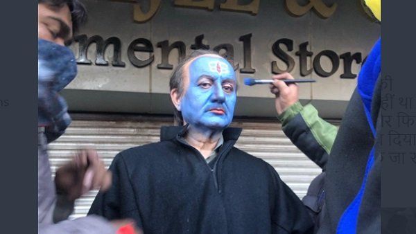 અનુપમ ખેરે કપિલ શર્માને આપ્યો જવાબ અનુપમ ખેરે કપિલ શર્માને આપ્યો જવાબ