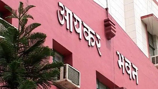 હિરાનંદાની ગ્રુપ પર આયકર વિભાગના દરોડા, 24 જગ્યાઓ પર દરોડા જારી