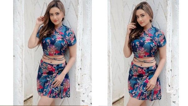 મિથુન ચક્રવર્તીની પુત્રવધૂના હોટ અવતાર પર ફેન્સની નજર અટકી, હોટ સ્કર્ટમાં ફિગર ફ્લોન્ટ કર્યુ!