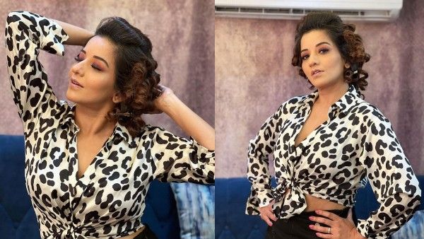 શોર્ટ સ્કર્ટમાં મોનાલિસાનો બોલ્ડ અવતાર, સિઝલિંગ અદાઓ પર ફેન્સની નજર અટકી!