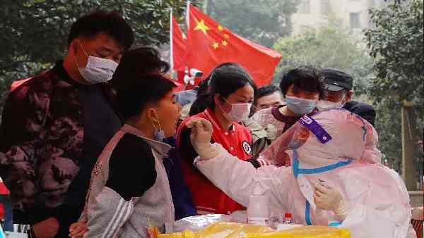 કોવિડના કેસ કેમ વધી રહ્યા છે?