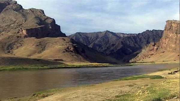 સપનામાં વારંવાર પાણી દેખાવુ સપનામાં વારંવાર પાણી દેખાવુ