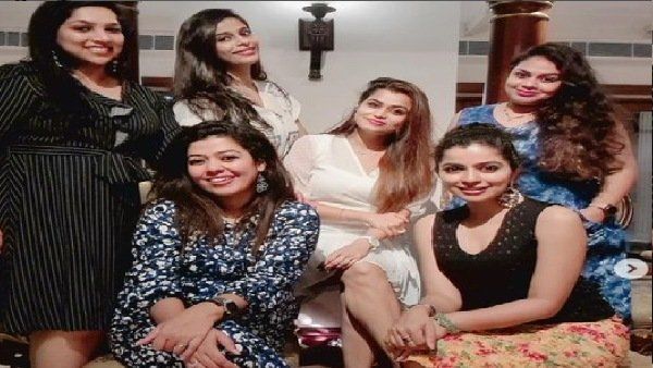 2002માં વિનીતા પર કાર્યવાહી કરાઇ હતી