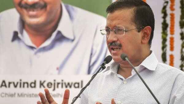 CM કેજરીવાલ બોલ્યા- MLA, ઓફિસર અને વકીલો પણ સરકારી સ્કુલોમાં ભણાવે છે બાળકો