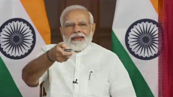 PM મોદીએ કર્યુ ભૂજની કેકે પટેલ સુપર સ્પેશિયાલિટી હોસ્પિટલનુ ઉદઘાટન, કહ્યુ - મેડિકલમાં તેજીથી થઈ રહ્યુ છે કામ