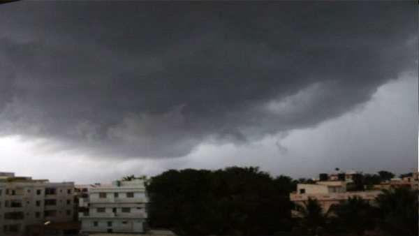 ગુજરાત સહિત આ રાજ્યોમાં વરસાદની સંભાવના