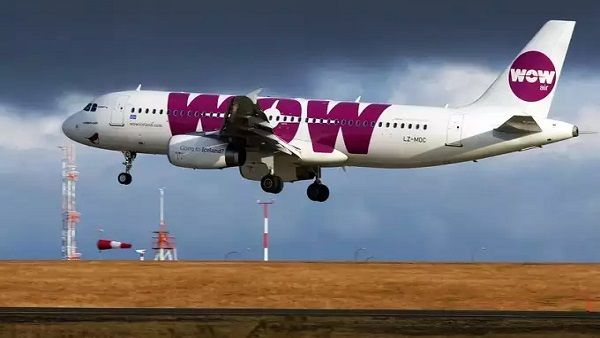 WOW Air - પિંક 'GAY' એરલાઇન