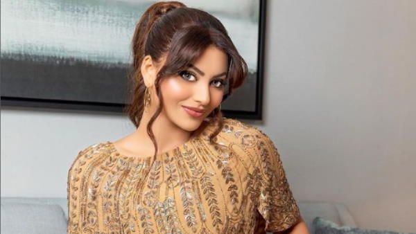 મોડલિંગ અને એક્ટિંગ બંનેમાં ઉર્વશીનું નામ મોડલિંગ અને એક્ટિંગ બંનેમાં ઉર્વશીનું નામ