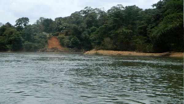 સપનામાં નદીનુ પાણી જોવુ સપનામાં નદીનુ પાણી જોવુ