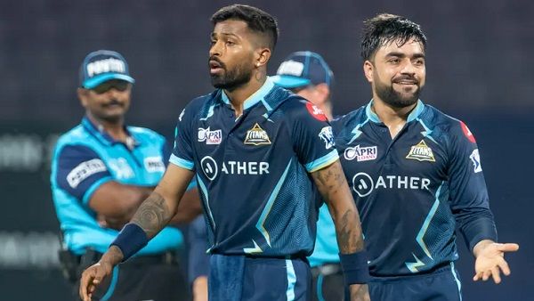 હાર્દિકે કર્યુ કમબેક હાર્દિકે કર્યુ કમબેક