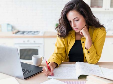 સિંગલ રહેવાના 4 મોટા ગેરફાયદા, જાણીને થઇ જશો મિંગલ