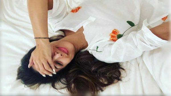 આ કેપ્શન લખ્યું આ કેપ્શન લખ્યું