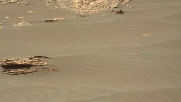 મંગળ પર આ દરવાજો ક્યાં જોવા મળ્યો? મંગળ પર આ દરવાજો ક્યાં જોવા મળ્યો?