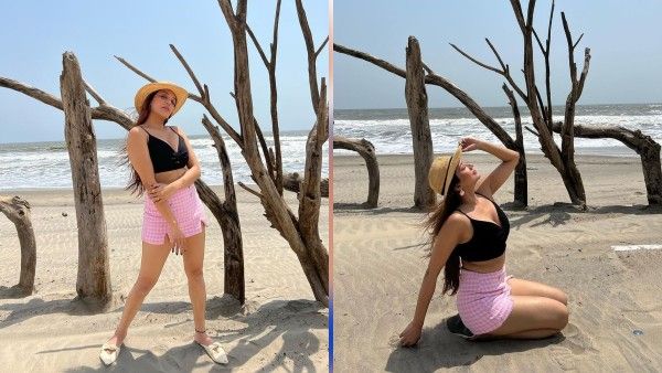 મોનાલિસાએ હોટ પોઝ આપ્યા